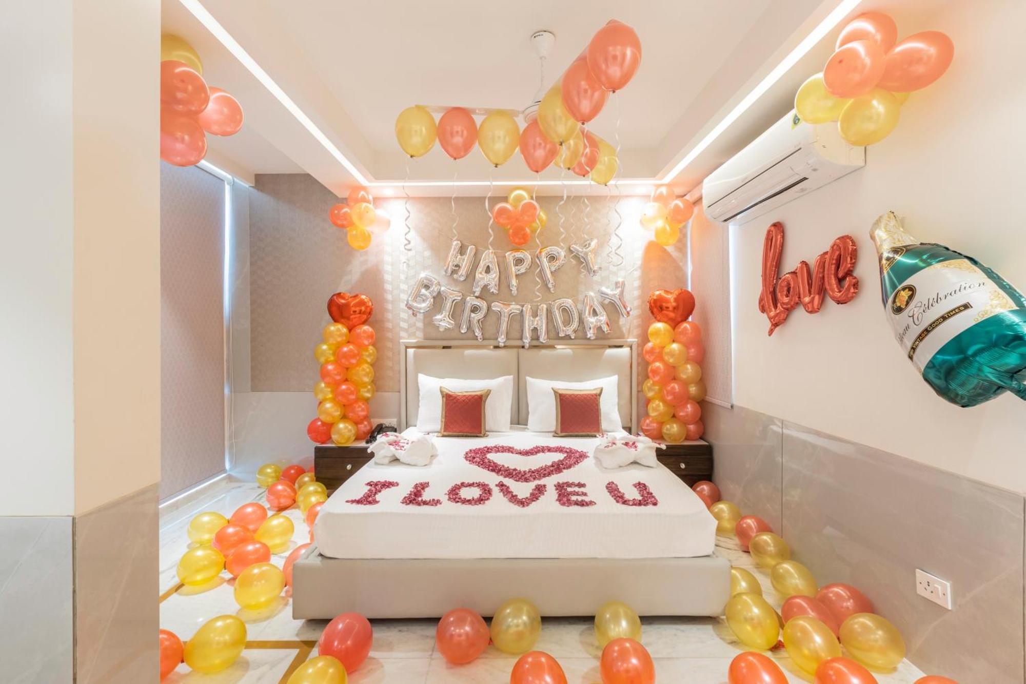 Hotel Star By Star Group- Near Delhi Airport ニューデリー エクステリア 写真